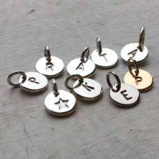 Miniberlock i silver med personlig gravyr